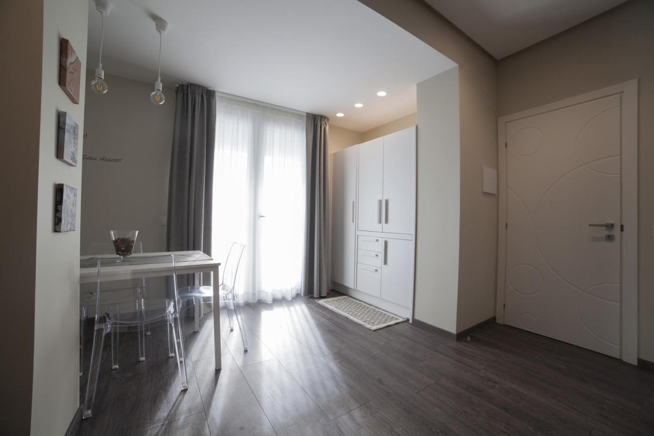 Residence Del Sole มันเฟรโดเนีย ภายนอก รูปภาพ
