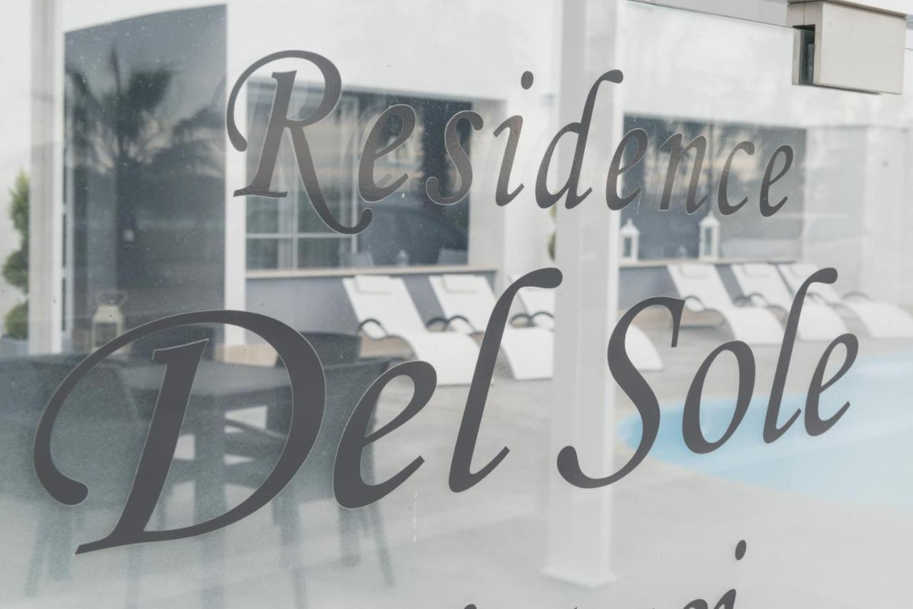 Residence Del Sole มันเฟรโดเนีย ภายนอก รูปภาพ